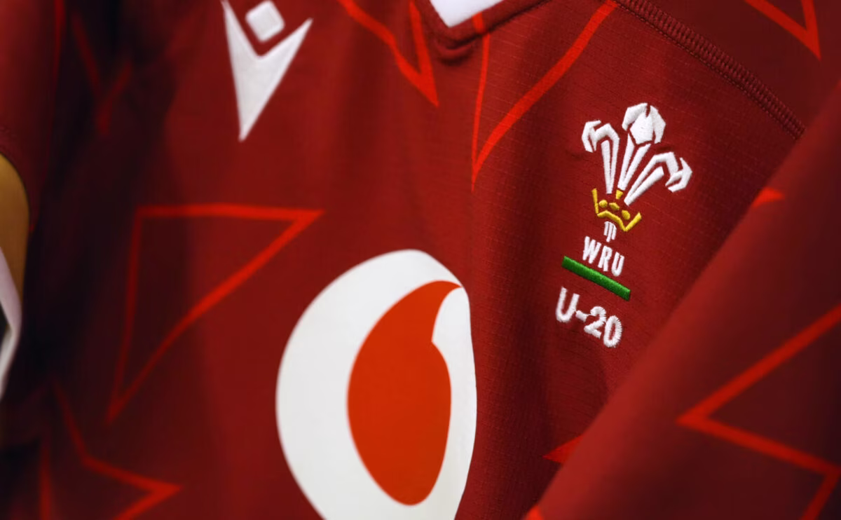 Crys o dan 20 Cymru