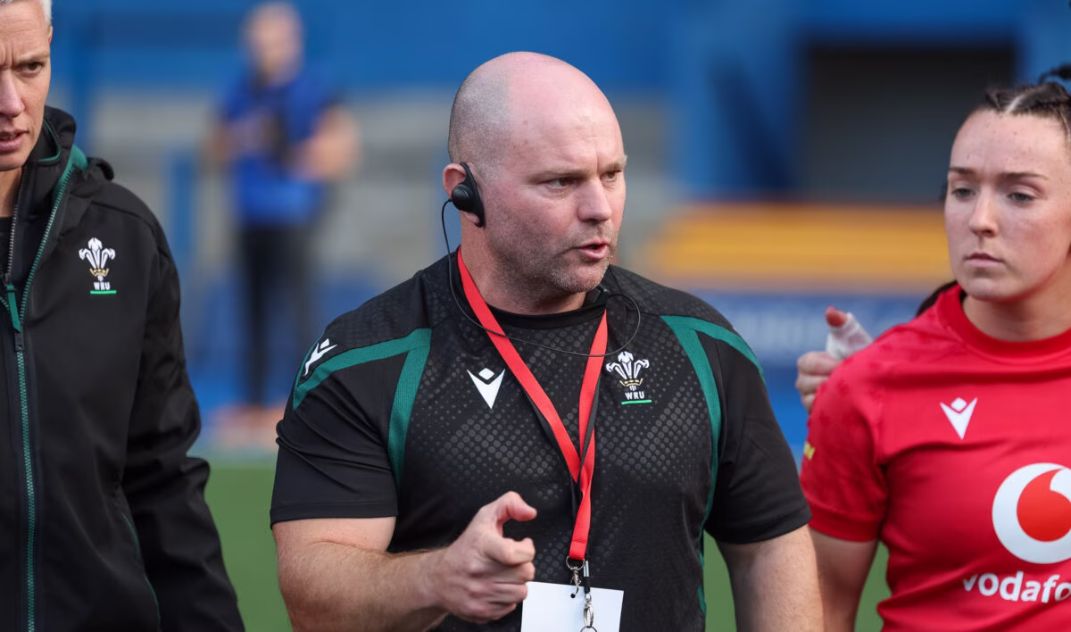 Nel Metcalfe returns as Wales name 30-player squad for Japan Tests